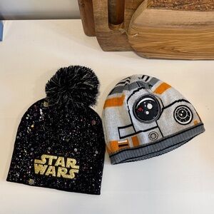 Star Wars Beanie Set with Pom Pom (2)